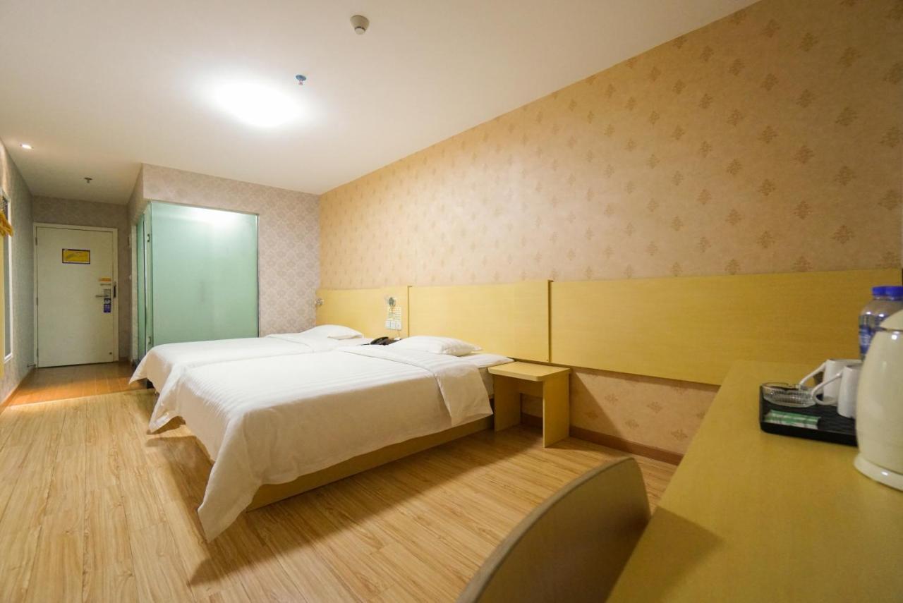Jia Mei Xin Holiday Hotel Baiyun Airport Branch Guangzhou Exterior foto