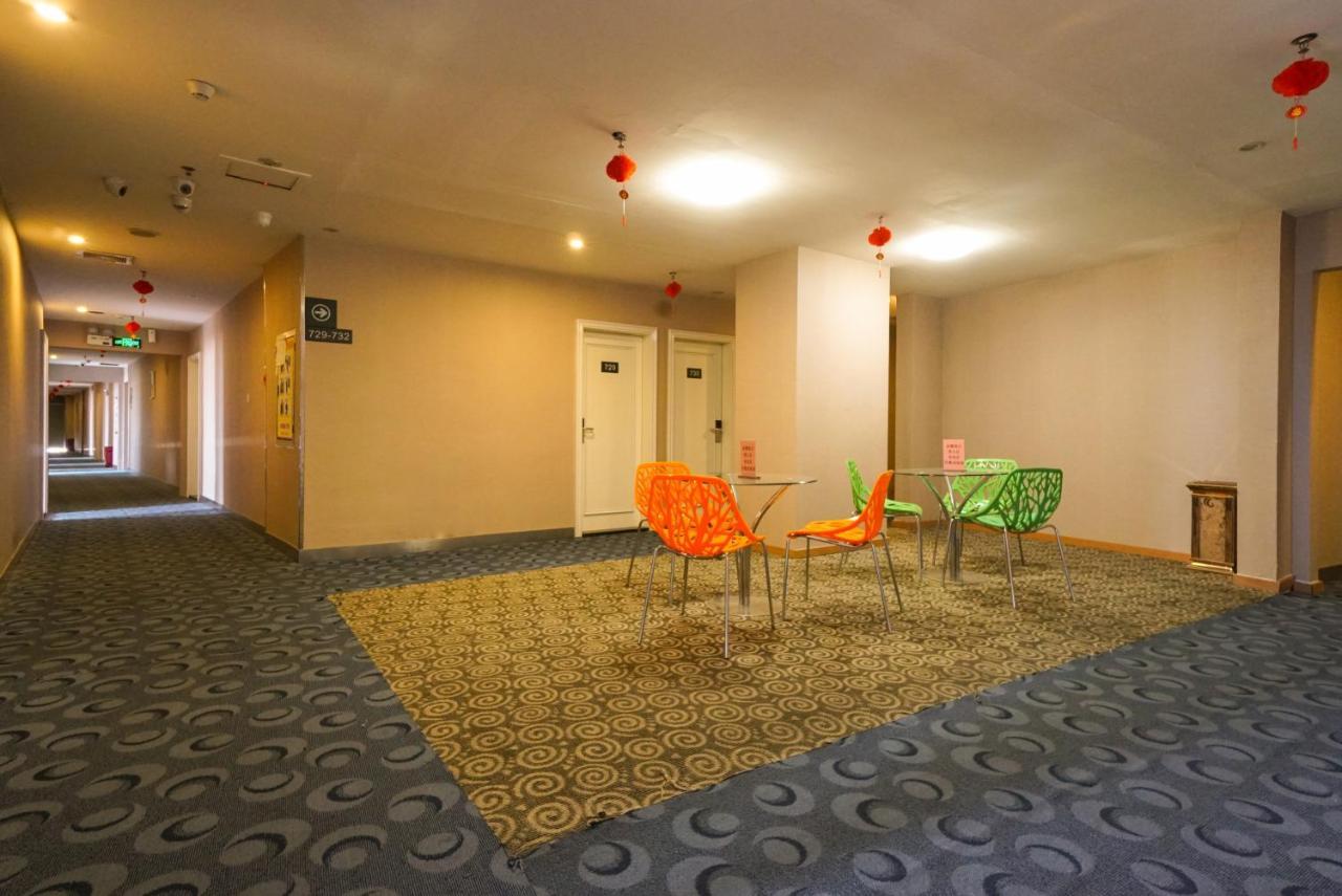 Jia Mei Xin Holiday Hotel Baiyun Airport Branch Guangzhou Exterior foto